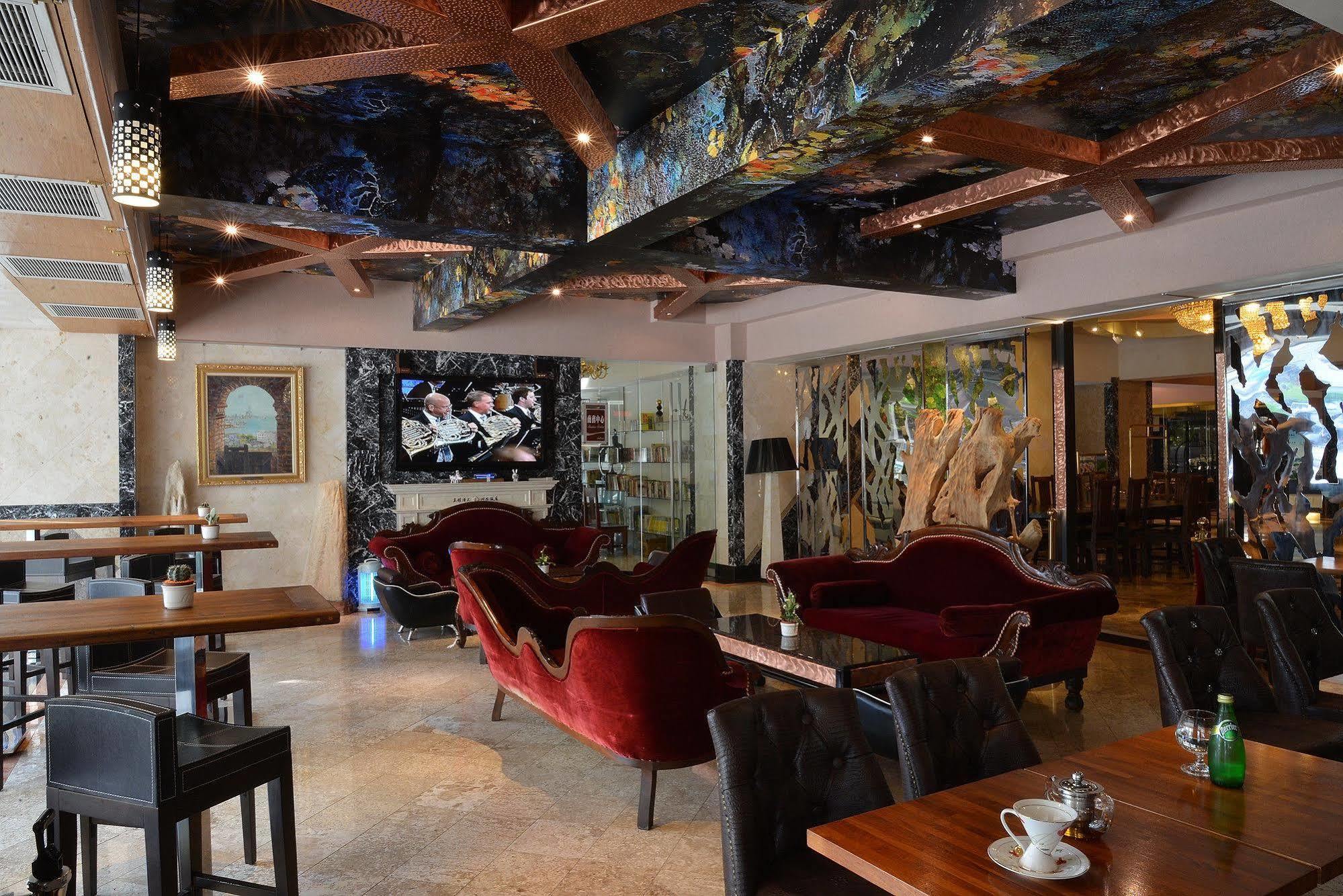 Kingship Hotel Kaohsiung Inter Continental Eksteriør billede