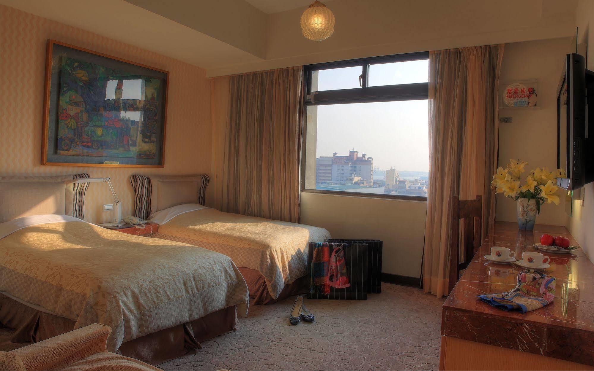 Kingship Hotel Kaohsiung Inter Continental Eksteriør billede